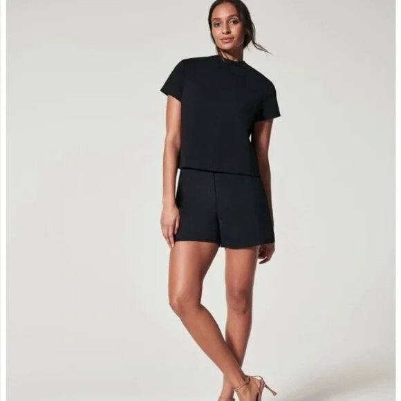 SPANX The Perfect A-Line Short Womens Medium Classic Black Office Formal Summer